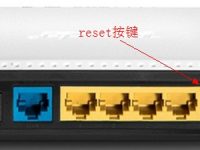 恢復(fù)出廠設(shè)置方法：登錄路由器后臺(tái)，找到“恢復(fù)出廠設(shè)置”按鈕點(diǎn)擊即可。-路由網(wǎng)